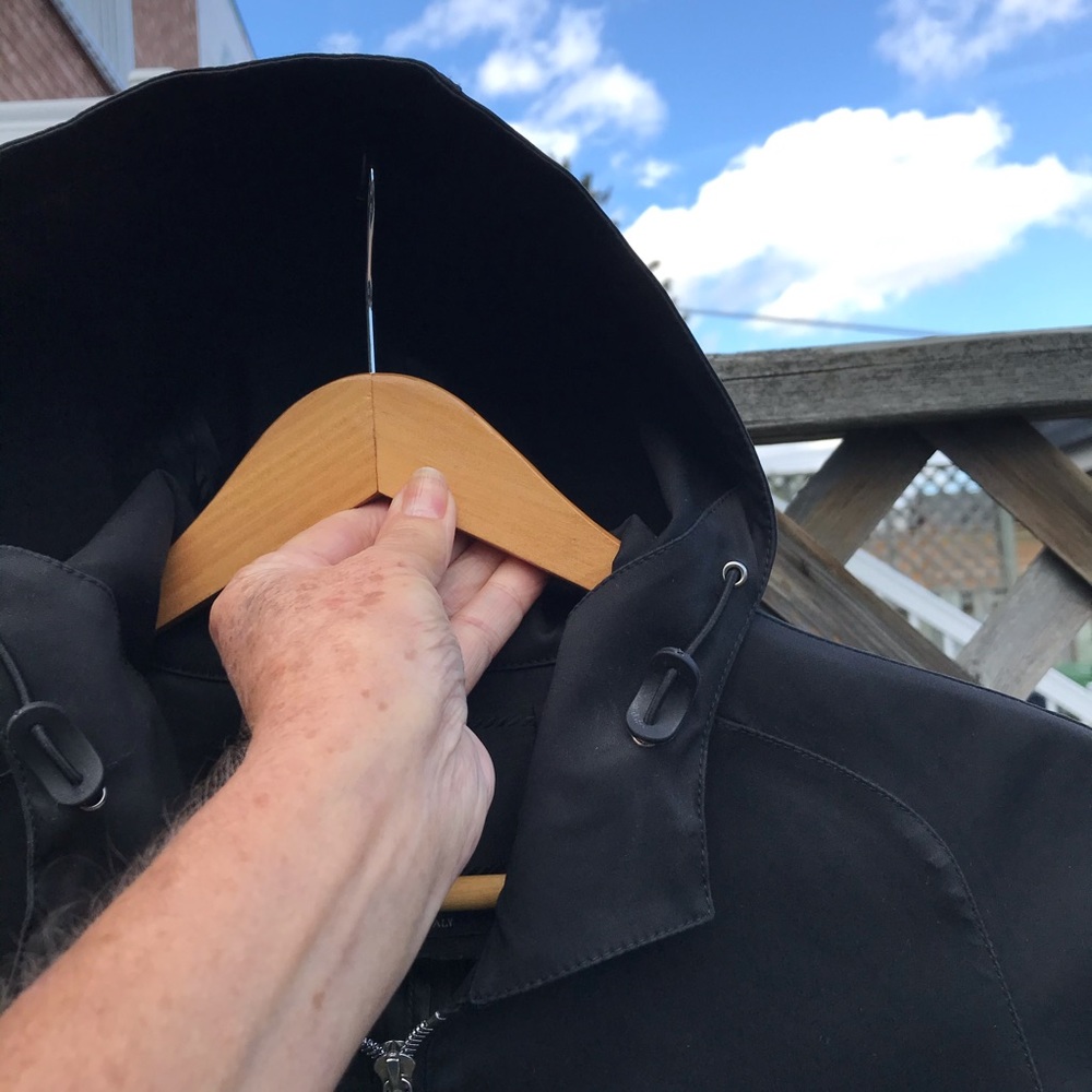 Authentic  PRADA coat, size Small - Picture 9 of 15